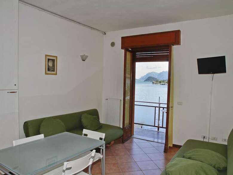 Modern Apartment In Menaggio With Terrace