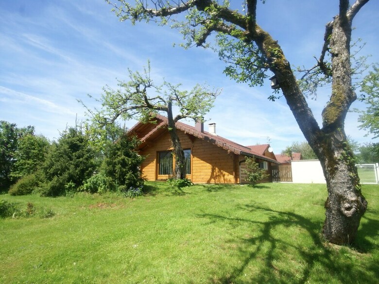 Spacious Chalet In Abbevillers With Swimming Pool