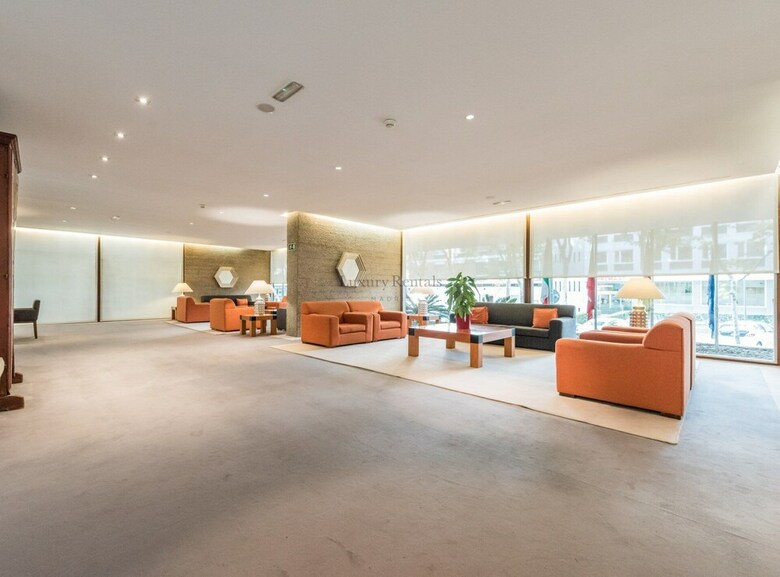 Apartamento Eurobuilding
