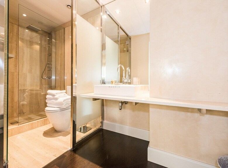 Apartamento 2 Bedrooms In Golden Mile Serrano