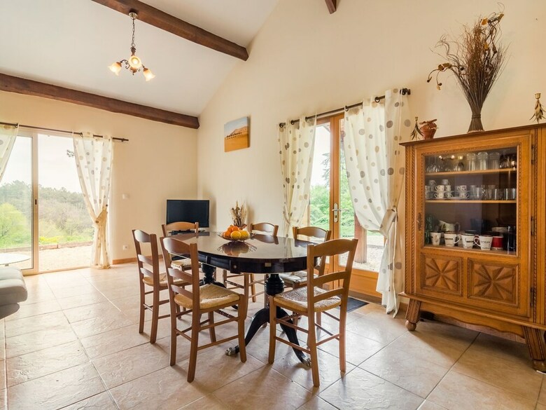 Quaint Holiday Home In Blanquefort-sur-briolance With Pool