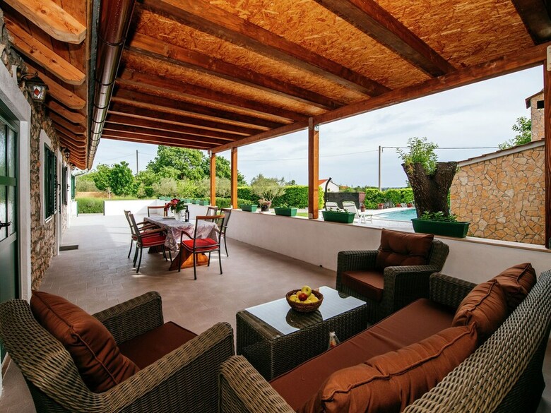 Extraordinary Private Estate With 2 Detached Houses, 2 Beautiful Infinity Pools