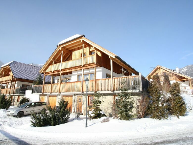 Plush Valley-view Chalet In Mauterndorf With Sauna