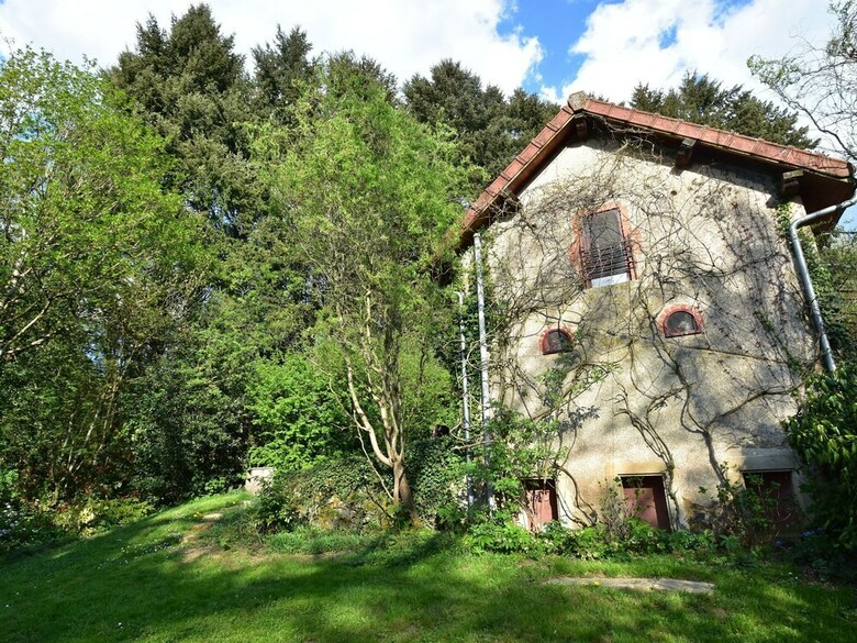 Characteristic Cottage/ Detached House On A Estate