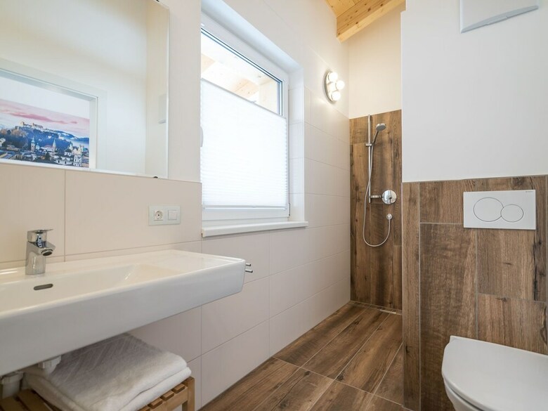 Spacious Apartment In Werfenweng Near The Lake