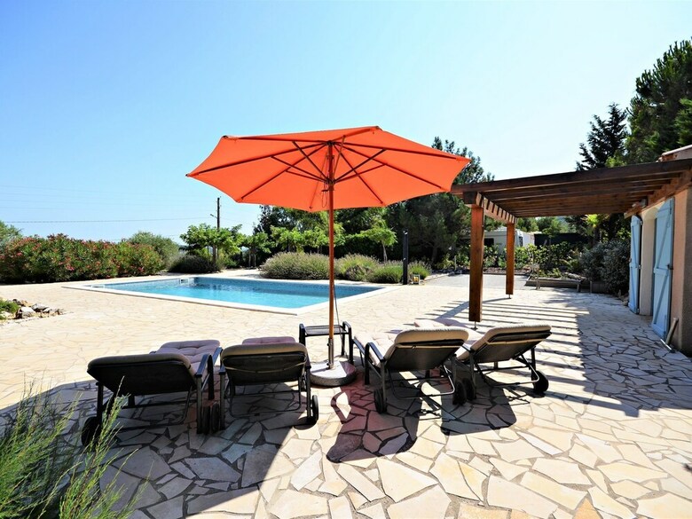 Modern Villa In Montbrun-des-corbi�res With Private Pool