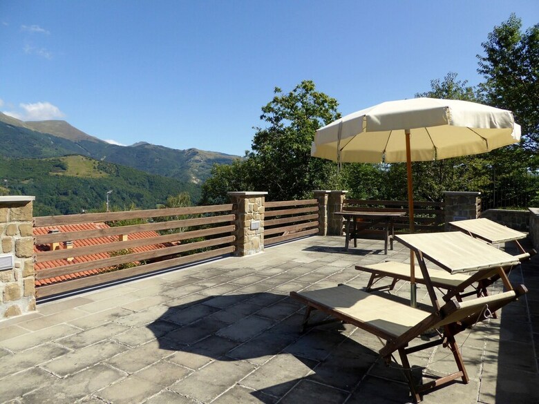 Apartment In Cutigliano With Terrace, Garden, Bbq, Pool