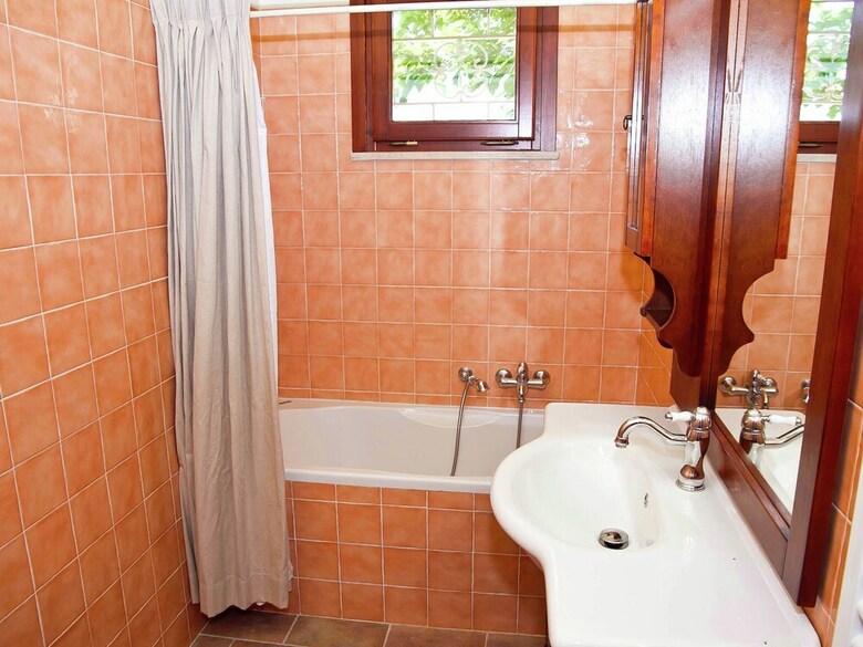 Authentic Villa With Swimming Pool In Grosseto