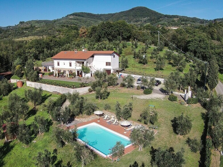 Modern Apartment In Larciano With Swimming Pool