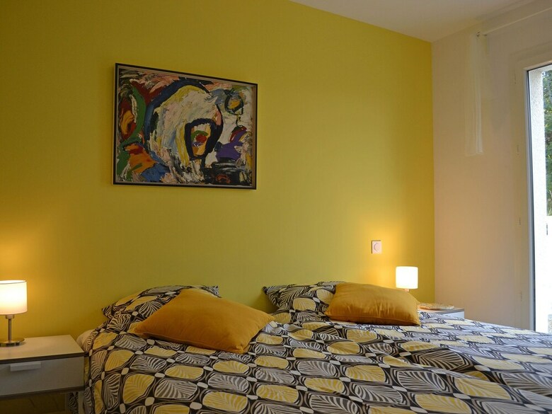 Delighful Villa In Berlou With Private Swimming Pool