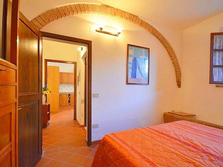 Cozy Holiday Home In Peccioli With Swimming Pool