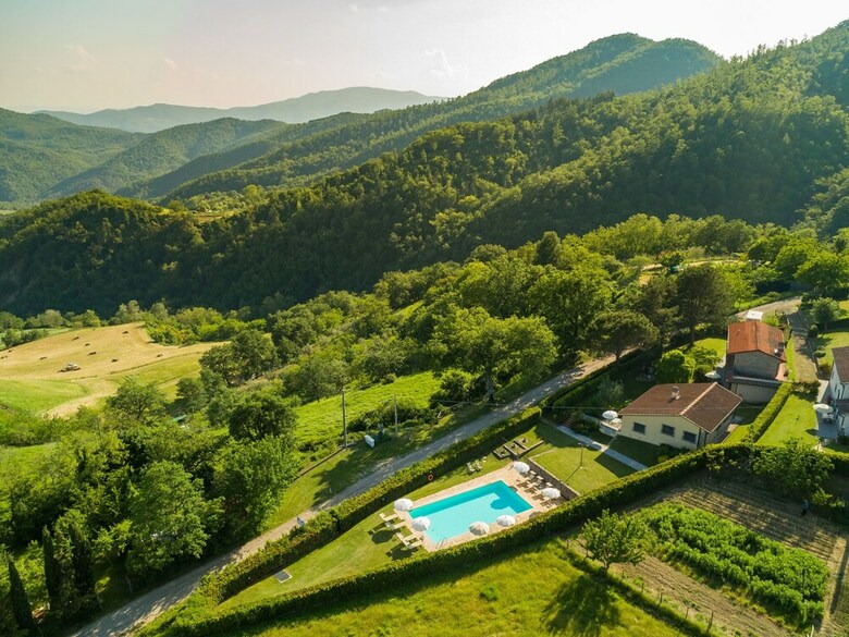 Beautiful Cottage In Dicomano With Swimming Pool
