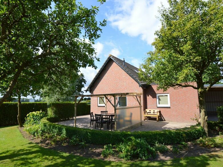 Decorative Holiday Home In Vorstenbosch On Alpaca Farm