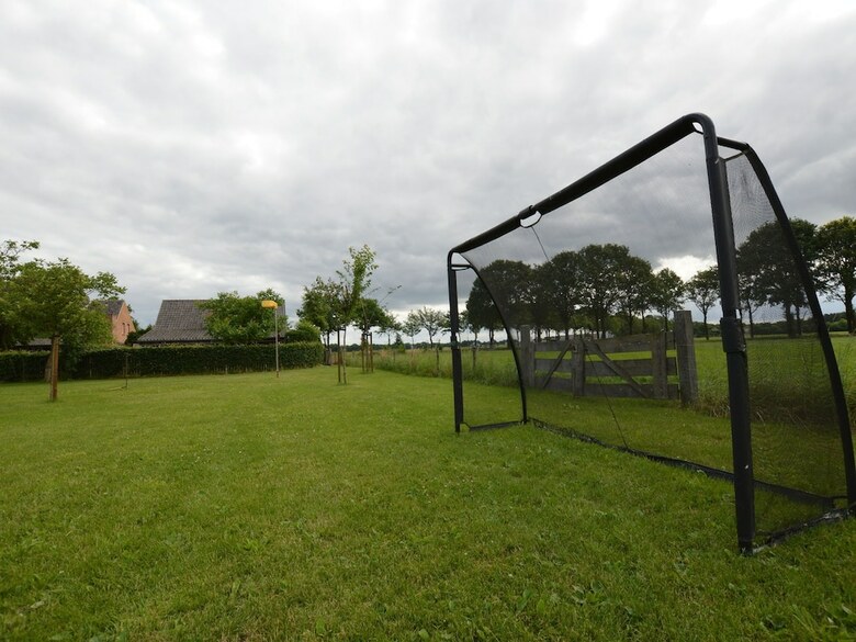 Beautiful Holiday Home In Lage Mierde Near Forest
