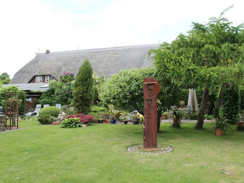 Comfy Apartment With Terrace, Garden, Heating And Barbecue