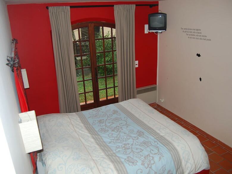Luxurious Holiday Home In Salernes With Private Pool