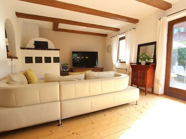 Luxurious Holiday Home In Kirchberg With Garden
