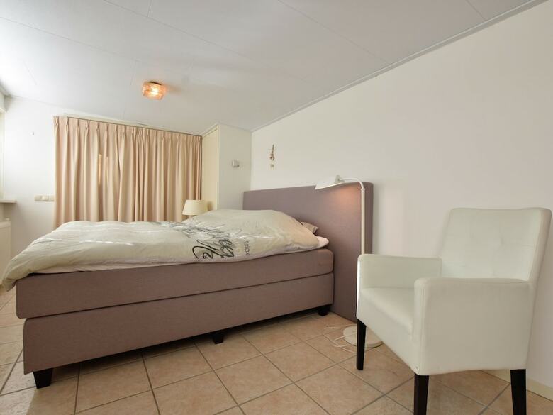 Peaceful Bungalow In Voorthuizen With Private Garden