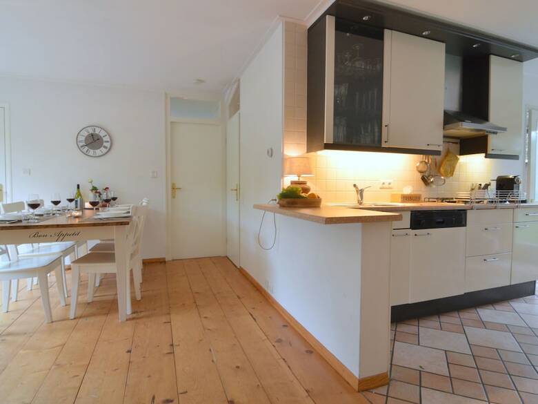 Peaceful Bungalow In Voorthuizen With Private Garden