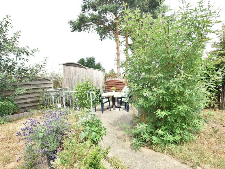 Cozy Bungalow In Nakenstorf With Garden