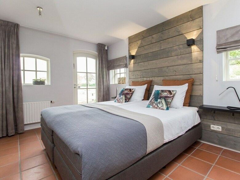 Magnificent Holiday Home In Holten With Wellness Centre