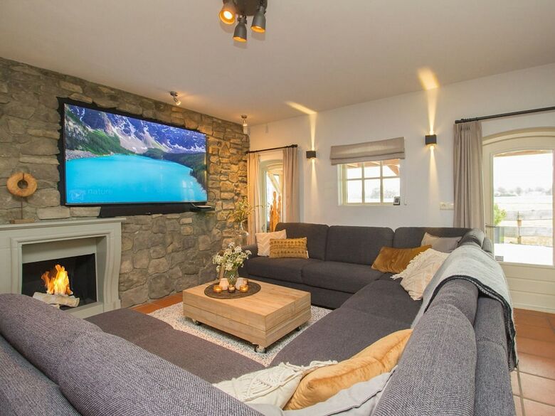 Magnificent Holiday Home In Holten With Wellness Centre
