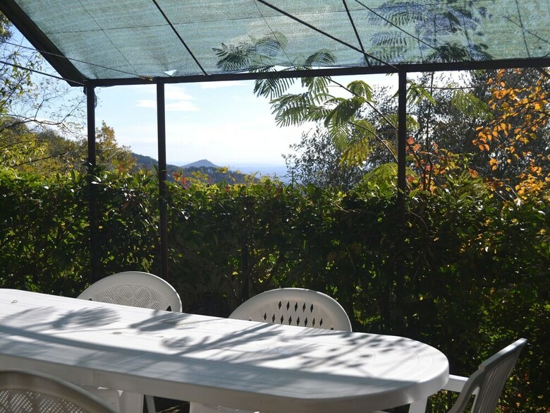Authentic Colonial Property Set In The Tuscan Hills