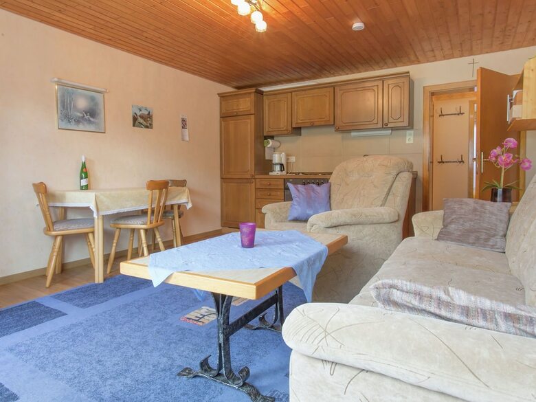 Apartamentos A Spacious Holiday Home In A Beautiful Walking Area