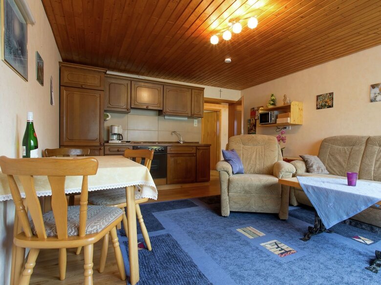 Apartamentos A Spacious Holiday Home In A Beautiful Walking Area