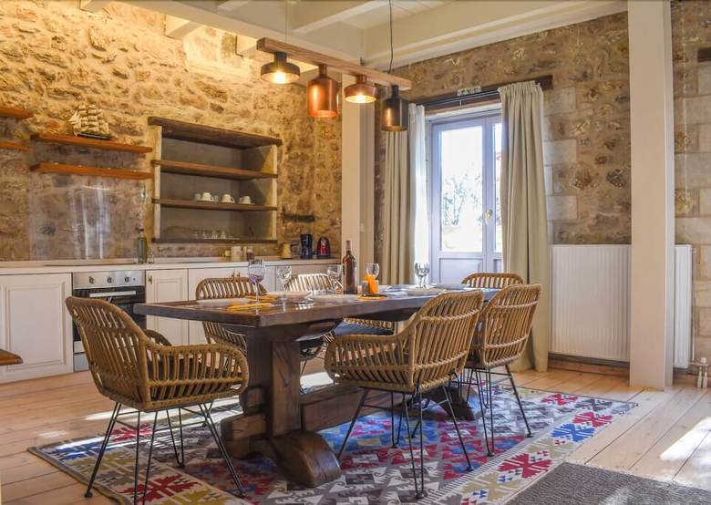 Theonimfi Stone Villa In Mountain Paradise