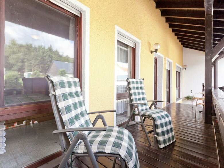 Beautiful Apartment On A Farm With Terrace In Loogh