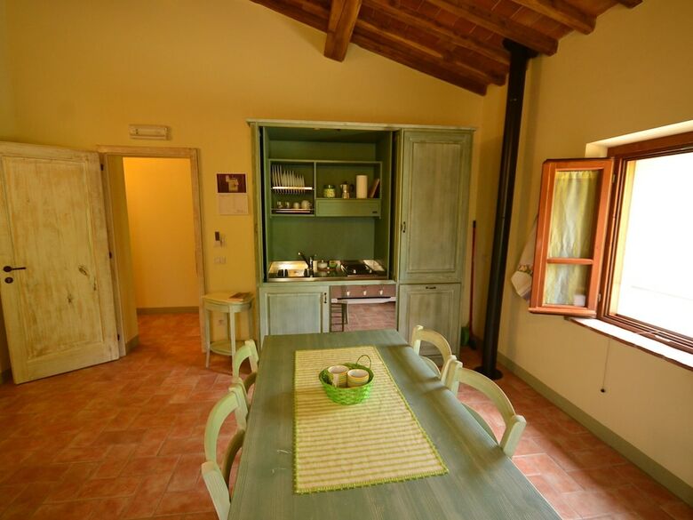 Beautiful Accommodation In Elegant Farmhouse With Pool And Breathtaking Views