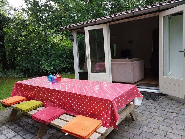 Cosy, Nicely Furnished Bungalow With Trampoline In Exloo