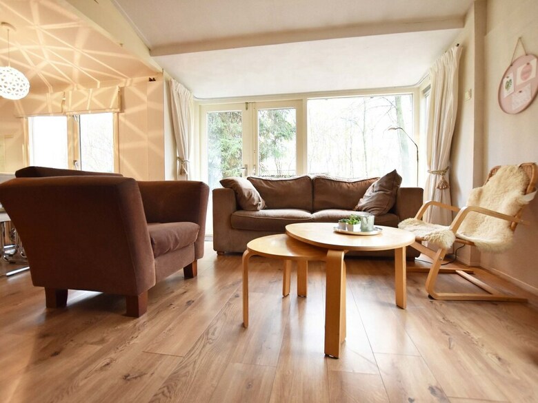 Cosy, Nicely Furnished Bungalow With Trampoline In Exloo