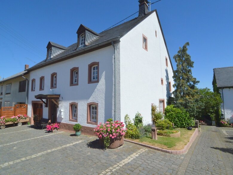 Appealing Apartment In Ittel With Garden, Parking, Bicycles