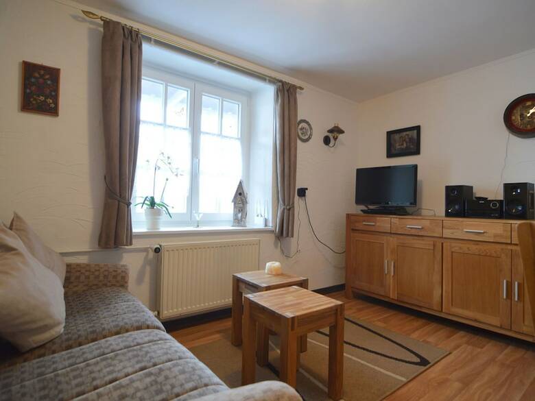 Appealing Apartment In Ittel With Garden, Parking, Bicycles