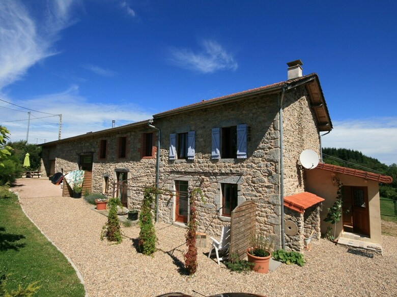 Restored Barn In Privat Domain With Pool And 2 Lakes