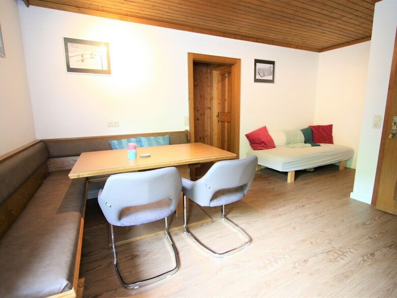 Cozy Apartment On Slopes In Dienten