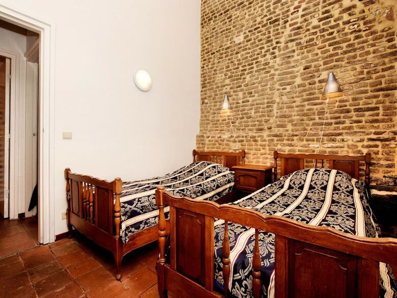 Lovely Holiday Home In Richelle With Barbecue