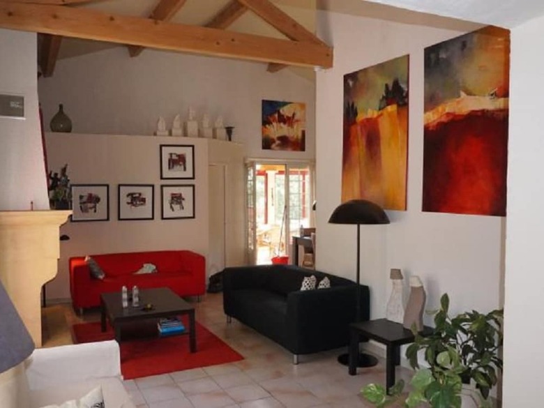 Cozy Holiday Home With Private Swimming Pool In Pierrerue