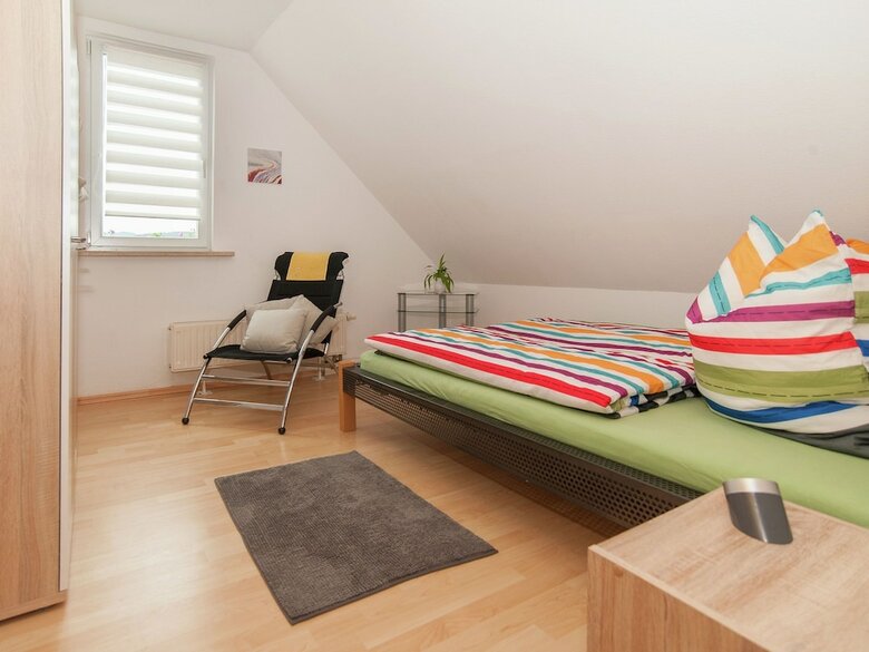 Apartment In Ilmenau With Garden, Terrace, Bbq, Deckchairs