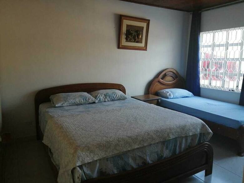 Hostal Casa Hotel Zamys Place