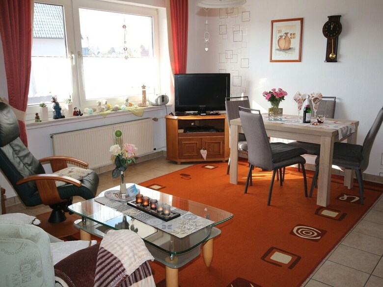 Cozy Apartment In Strotzb�sch Near Eifel Center