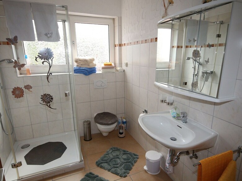 Cozy Apartment In Strotzb�sch Near Eifel Center
