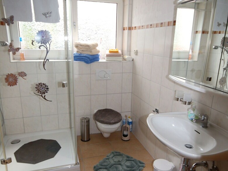 Cozy Apartment In Strotzb�sch Near Eifel Center