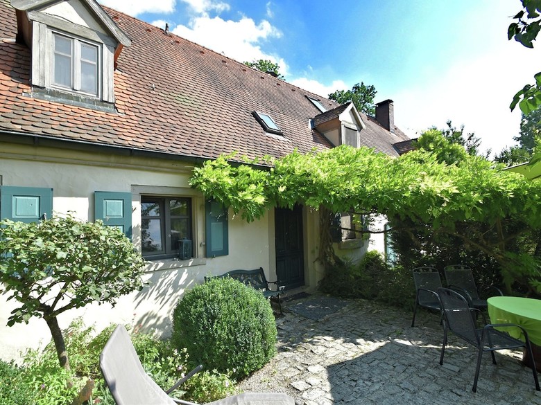 Superb Holiday Home In Weissenburg Near Forest
