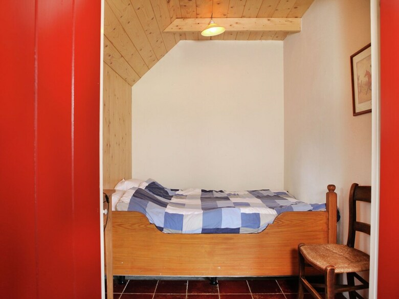 Cozy Apartment In Enschede Near Forest