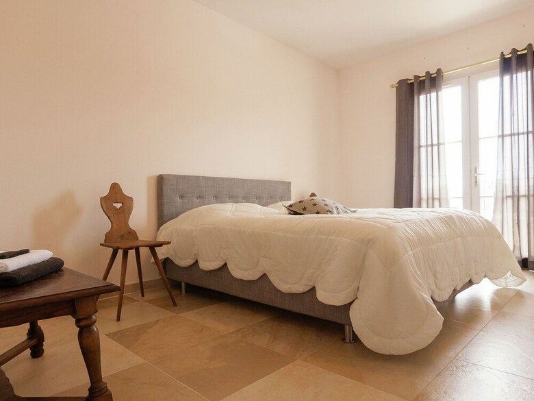 Spacious Luxury Villa With Private Heated Pool And Sauna At An Golf Course