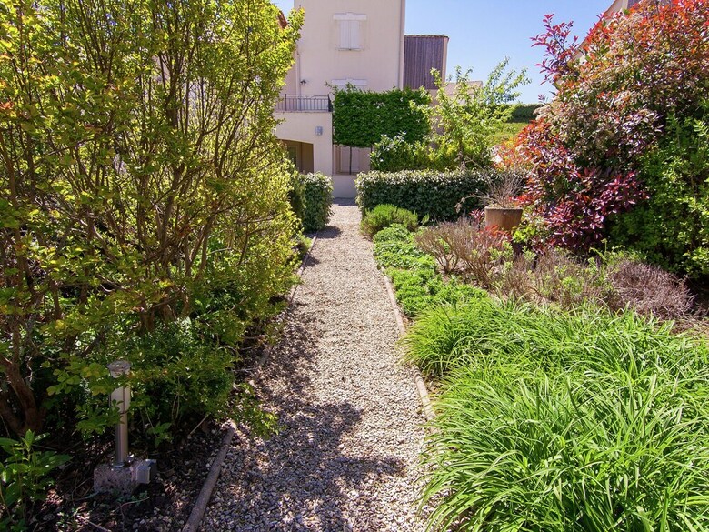 Spacious Luxury Villa With Private Heated Pool And Sauna At An Golf Course