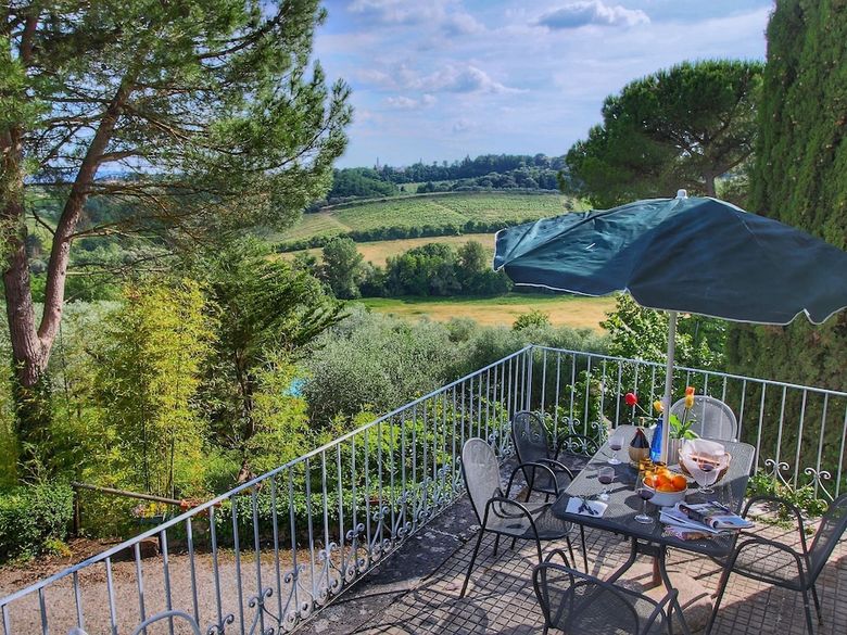 Agroturismo Cypresses, Olive Trees, Panoramic Views, Near Siena